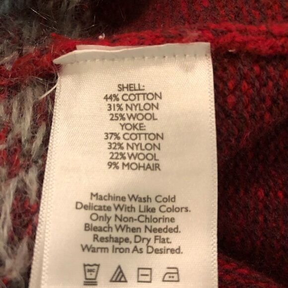 Eddie Bauer sweater  - Picture 4 of 5